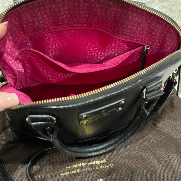 ❌SOLD❌ Kate Spade bag - Picture 3 of 3